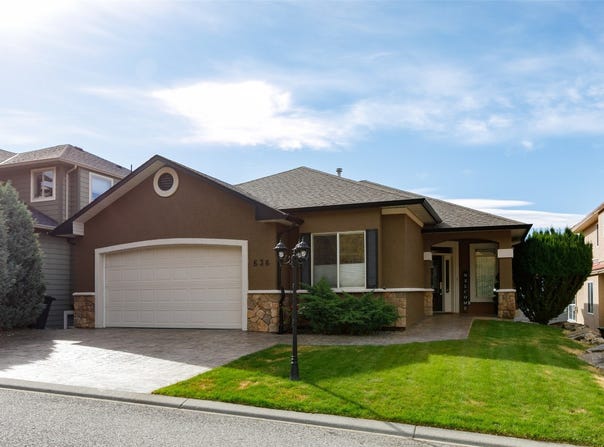 636 Spruceview Place S, Kelowna, British Columbia V1V 2P7