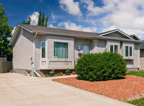79 Atwood St, Winnipeg, MB R2C 5K9, Canada, Winnipeg, Manitoba R2C
