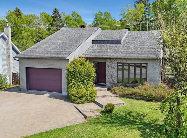 572 Rue De Montmagny, Rimouski, Quebec G5N1J3