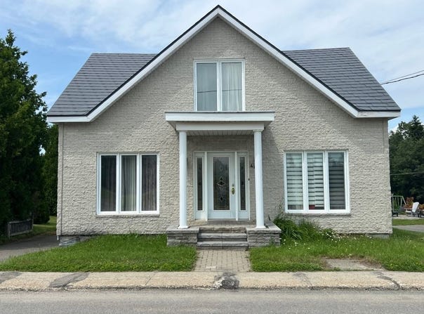 405 Rue Notre-Dame O., Trois-Pistoles, QC G0L4K0, CA, Trois-Pistoles, Quebec G0L4K0