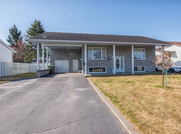 1665 Rue Larocque, Val-dOr, QC J9P5Y4, CA, Val-d'Or, Quebec J9P5Y4