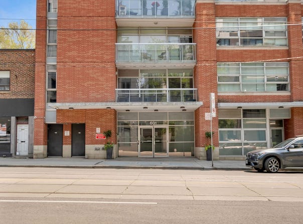 601 Kingston Rd, Toronto, Ontario M4E 1R3