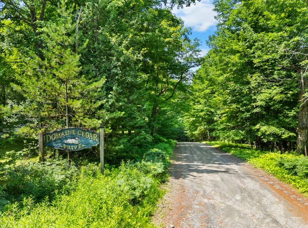Ch. Descente 2, Ogden, QC J0B3E3, CA, Ogden, Quebec J0B3E3
