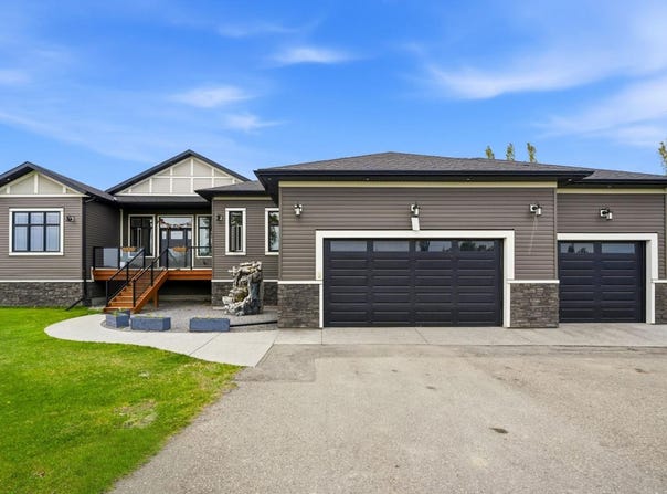 292131 Township Road 264, Rural Rocky View County, Alberta T4A0N3