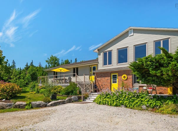48 Backman Road, Bayswater, Nova Scotia B0J 1T0