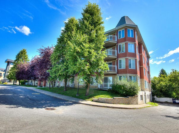 730 32e Avenue, Lachine, QC H8T1Y5, CA, Lachine, Quebec H8T1Y5