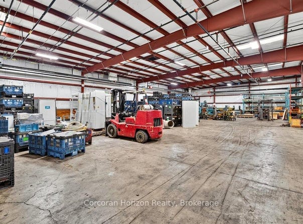47 Head Street 4, Hamilton, ON, Hamilton, Ontario L9H-3H6
