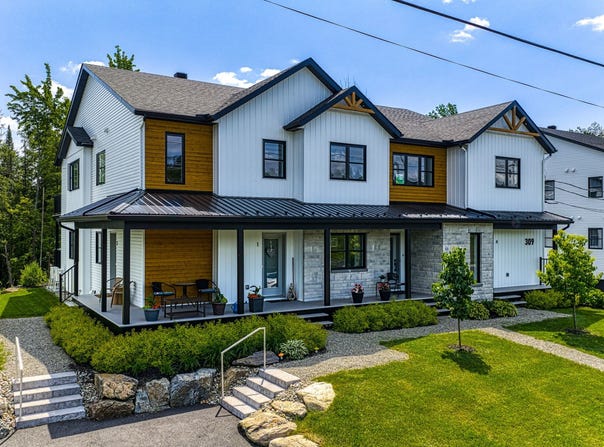 309 Rue Paul-Hébert 3, Cowansville, Quebec J2K 1X3