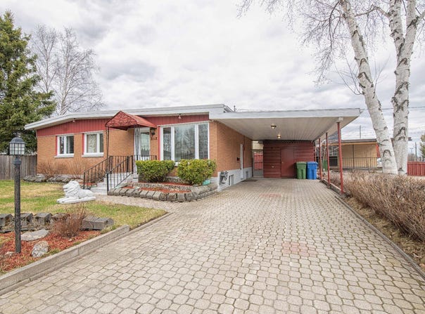 221 Boul. Dennison, Val-d'Or, Quebec J9P2L2
