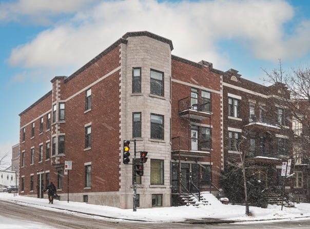 801A Boul. St-Joseph E., Montréal, Quebec H2J1K5