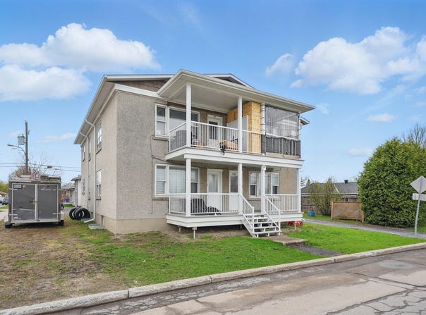 250-256 Rue East, Gatineau, QC J8P5A4, CA, Gatineau, Quebec J8P5A4