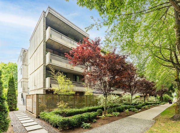 1867 W 3RD AVENUE #402, VANCOUVER, British Columbia V6J 1K9