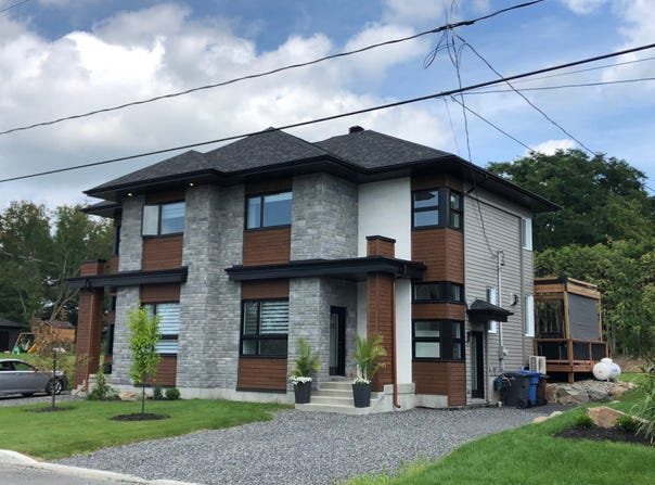 295 Mont-Rougemont, Granby, QC J2G6S8, CA, Granby, Quebec J2G6S8
