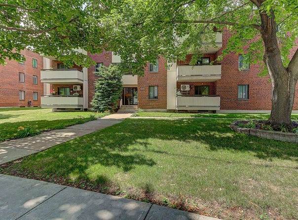 13111 Rue Forsyth, Rivière-des-Prairies/Pointe-aux-Trembles, QC H1A4C2, CA, Rivière-des-Prairies/Pointe-aux-Trembles, Quebec H1A4C2