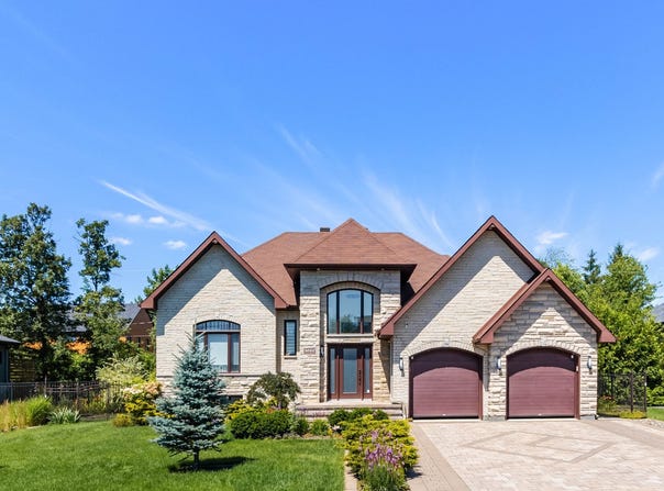 3660 Rue Gérard-La Palme, Carignan, QC J3L0T3, CA, Carignan, Quebec J3L0T3