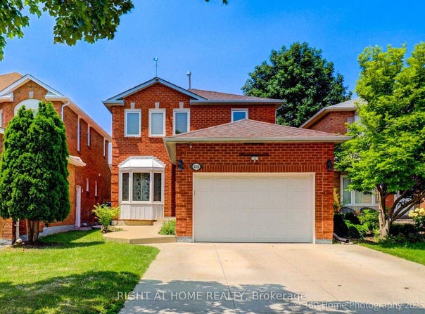 3310 Greenbelt Crescent, Mississauga, Ontario L5N5X1