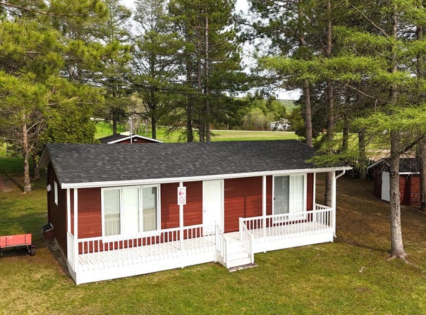 1037 Ch. du Tour-du-Lac, Saint-Zénon-du-Lac-Humqui, QC G0J1N0, CA, Saint-Zénon-du-Lac-Humqui, Quebec G0J1N0