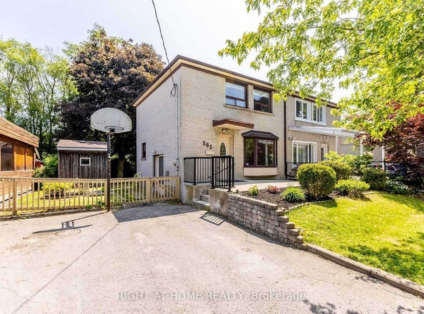 263 Blue Grass Boulevard, Richmond Hill, Ontario L4C3H1