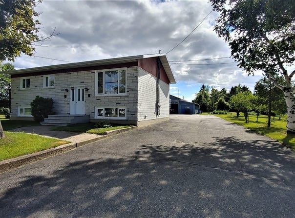 334 Route de lÉglise, Saint-Jean-Port-Joli, QC G0R3G0, CA, Saint-Jean-Port-Joli, Quebec G0R3G0