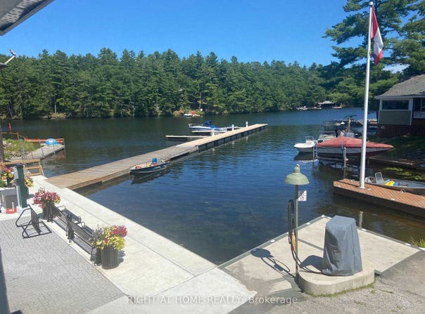 1725 Earl Haid Avenue, Severn, Ontario L0K1E0