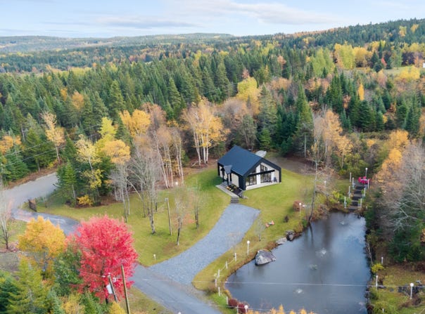 221 Rue Angéline Vachon, Saint-Séverin, Quebec G0N1V0