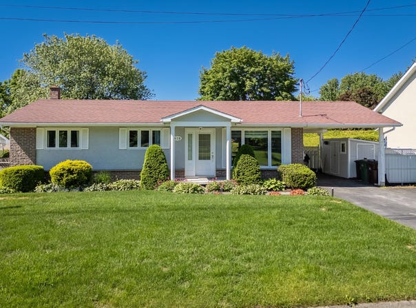 658 Rue Roberge, Sherbrooke, Quebec J1N1Y9
