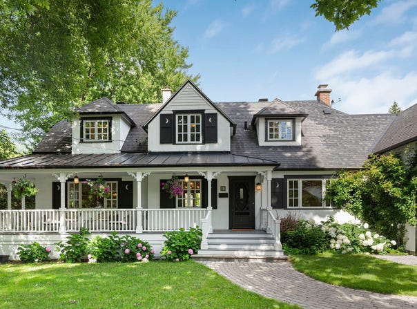 11 Av. Waverley, Pointe-Claire, Quebec H9S4W4