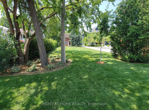 29 Niagara Street S, Collingwood, Ontario L9W3X1