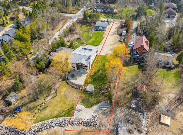 45 Glen Road, Collingwood, Ontario L9Y 0X2
