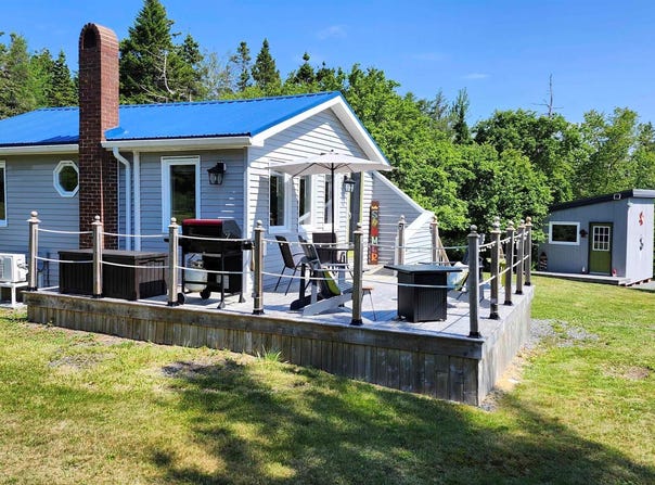 3646 Highway 331, Lahave, Nova Scotia B0R 1C0