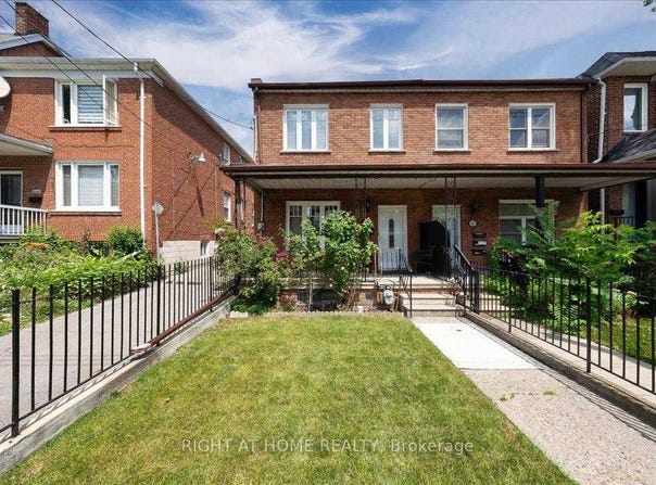 449 Roxton Road, Toronto, Ontario M6G3R5