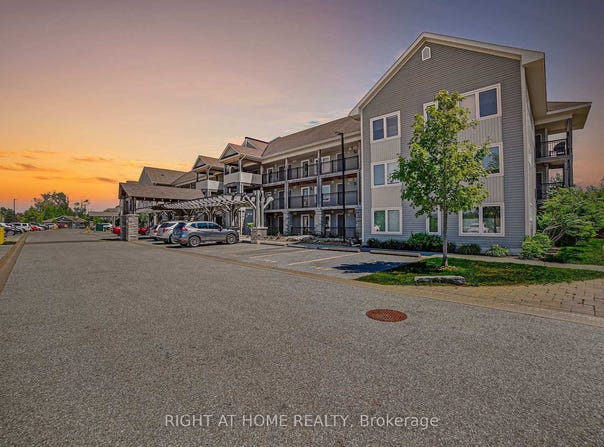 307 - 8 Brandy Lane Drive, Collingwood, Ontario L9Y0X4