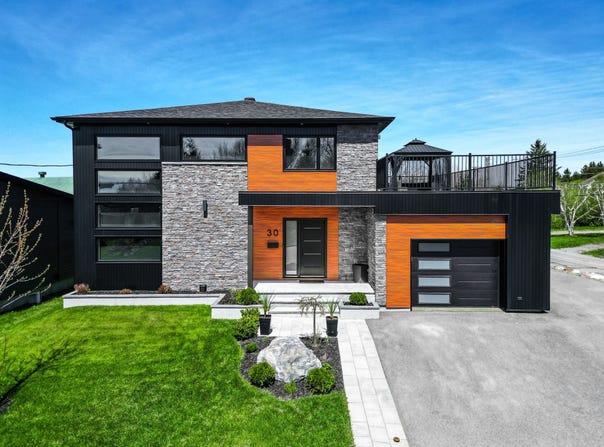 30 Rue du Poitou, Rimouski, Quebec G5N0B2
