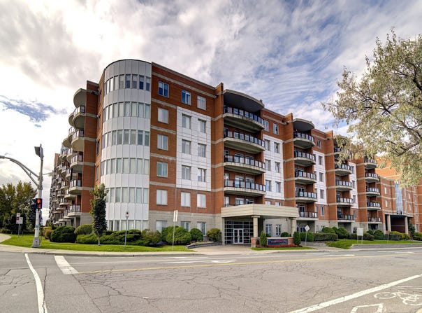 2100 Av. Terry-Fox, Chomedey, QC H7T3B8, CA, Chomedey, Quebec H7T3B8