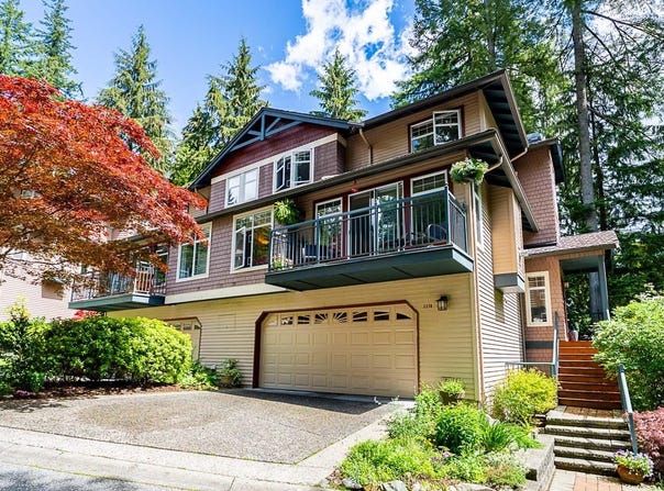 1174 Strathaven Drive, North Vancouver, British Columbia V7H2Z6
