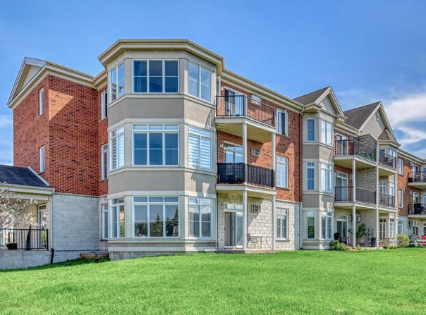 2625 Av. de la Gare, Mascouche, QC J7T0M6, CA, Mascouche, Quebec J7T0M6