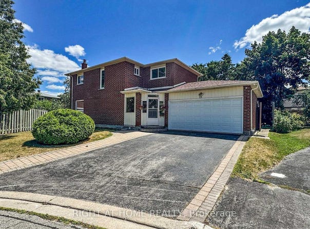 21 Lucania Place, Toronto, Ontario M1W3V3