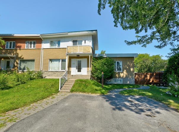 805 Rue Vaudreuil, Repentigny, QC J5Y1A6, CA, Repentigny, Quebec J5Y1A6