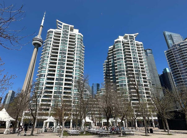 1519 - 230 Queens Quay W, Toronto, Ontario M5J2Y7