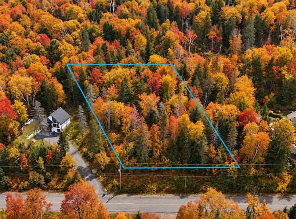 Rue de la Randonnée, Morin-Heights, Quebec J0R1H0