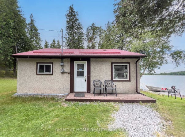 58 Cottage Lane E, Greater Napanee, Ontario K0K2L0