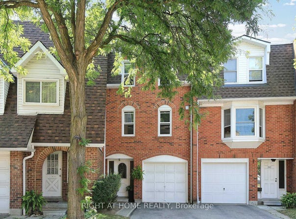 111 - 333 Meadows Boulevard, Mississauga, Ontario L4Z1G9