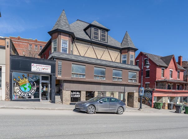 175-187 Rue King O., Les Nations, QC J1H1P4, CA, Les Nations, Quebec J1H1P4