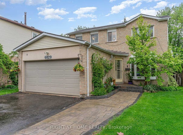 6829 Markwood Place, Mississauga, Ontario L5N4K7