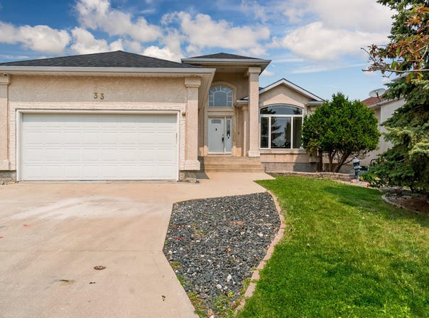 33 Breland Bay, Winnipeg, MB R3X 2C2, Canada, Winnipeg, Manitoba