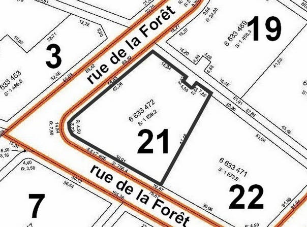 21 Rue de la Forêt, Chambord, QC G0W1G0, CA, Chambord, Quebec G0W1G0