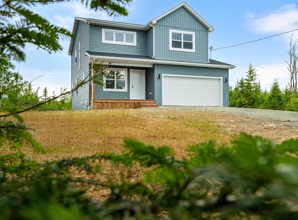 323 Terence Bay Road, Whites Lake, Nova Scotia B3T 1W8