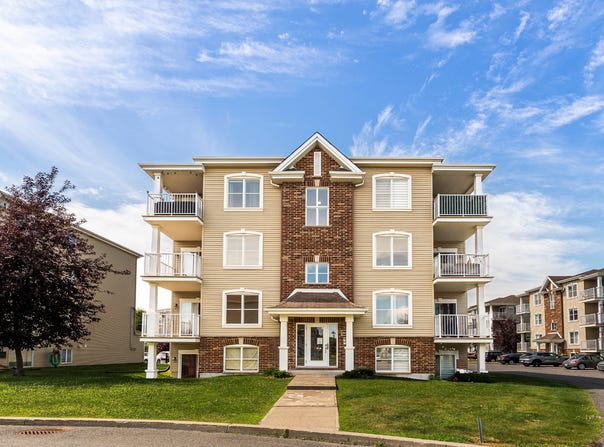 5600 Rue de Vignieu 302, Contrecoeur, Quebec J0L 1C0