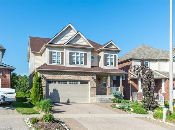 38 Parkvale Drive, Kitchener, Ontario N2R 1Z5