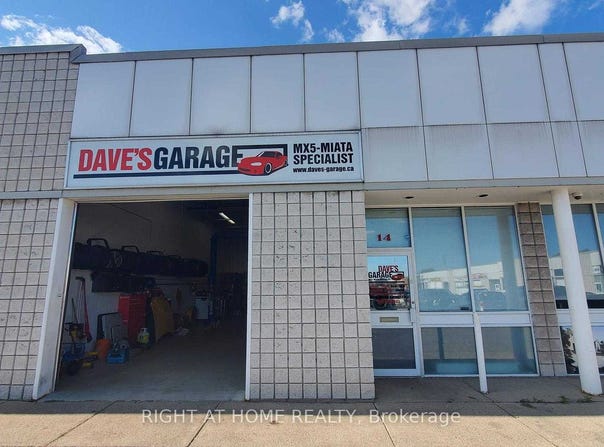 3485 Harvester Road, Burlington, Ontario L7N3T3